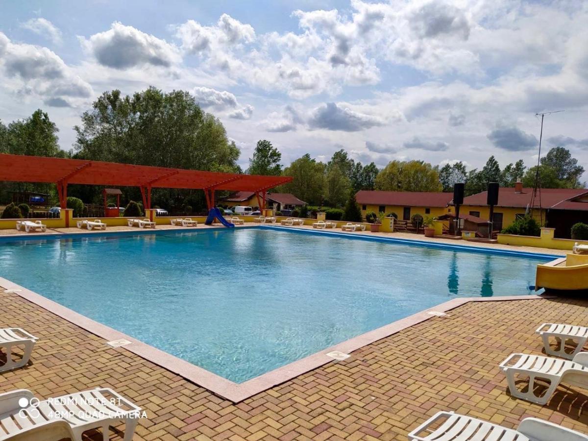 Ligetalja Termal Hotel Peneszlek Exterior foto