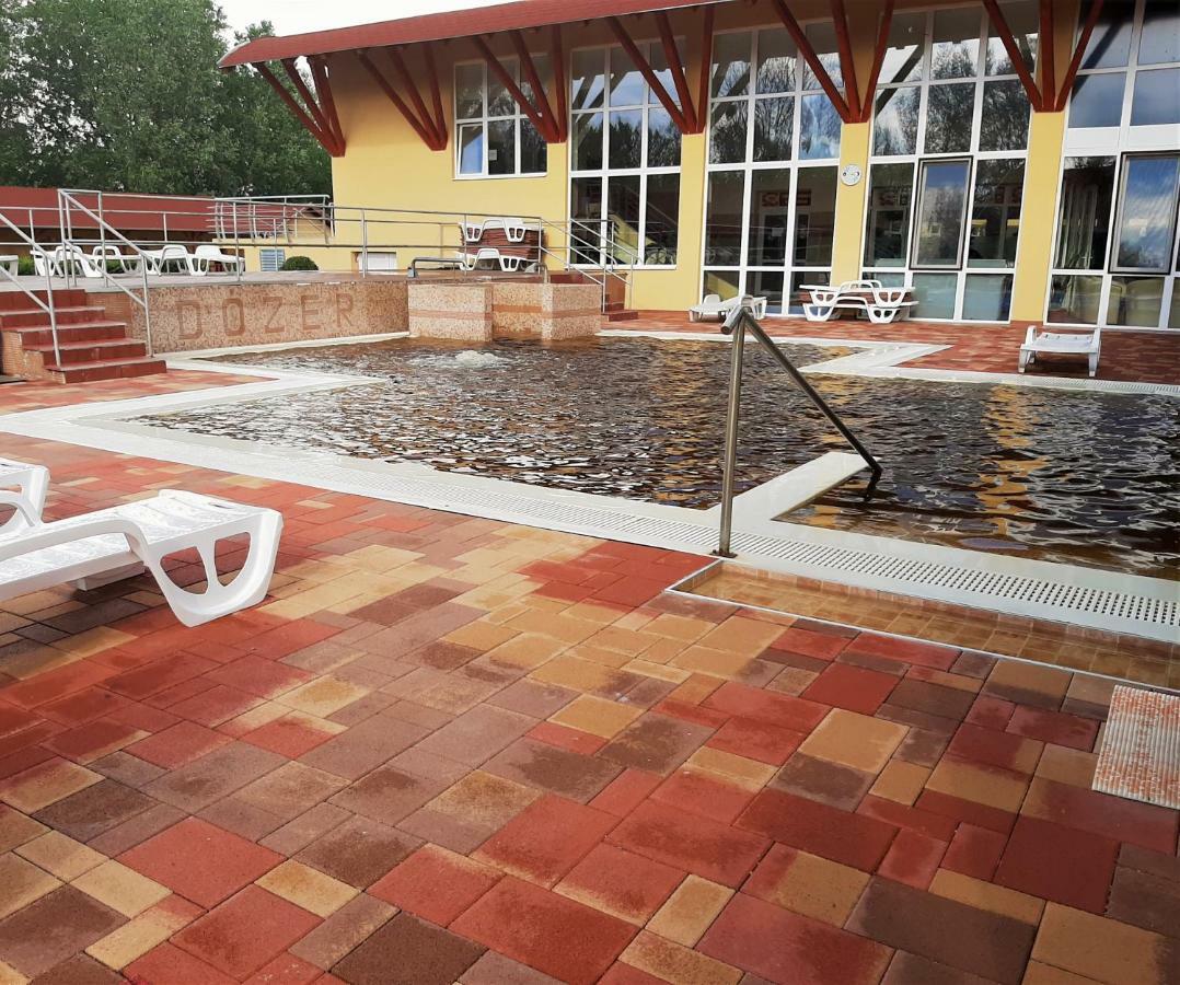 Ligetalja Termal Hotel Peneszlek Exterior foto